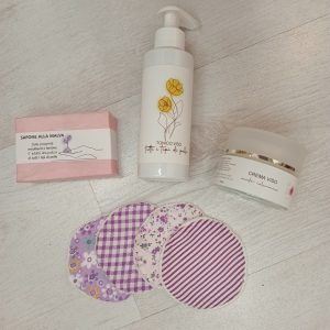 Immagine dei tre prodotti del kit con i pad in omaggio